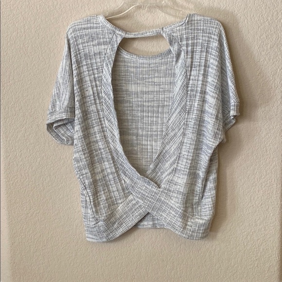 Maronie Gray Open Back Top Size M - Picture 4 of 6